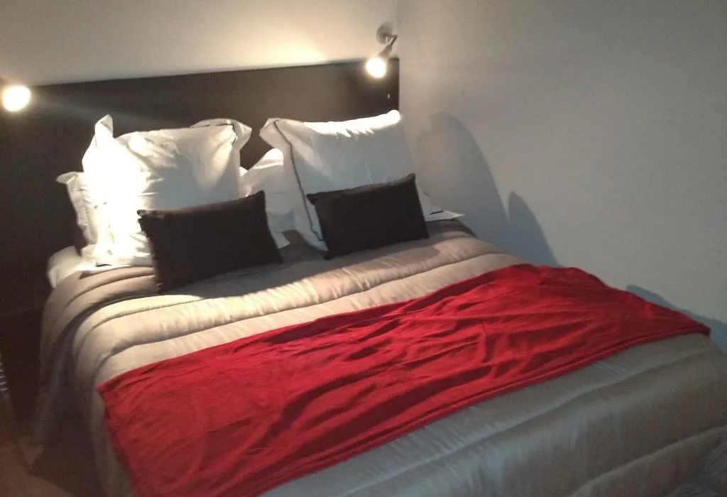 B&B Junior Suite Paris Tour Eiffel-1